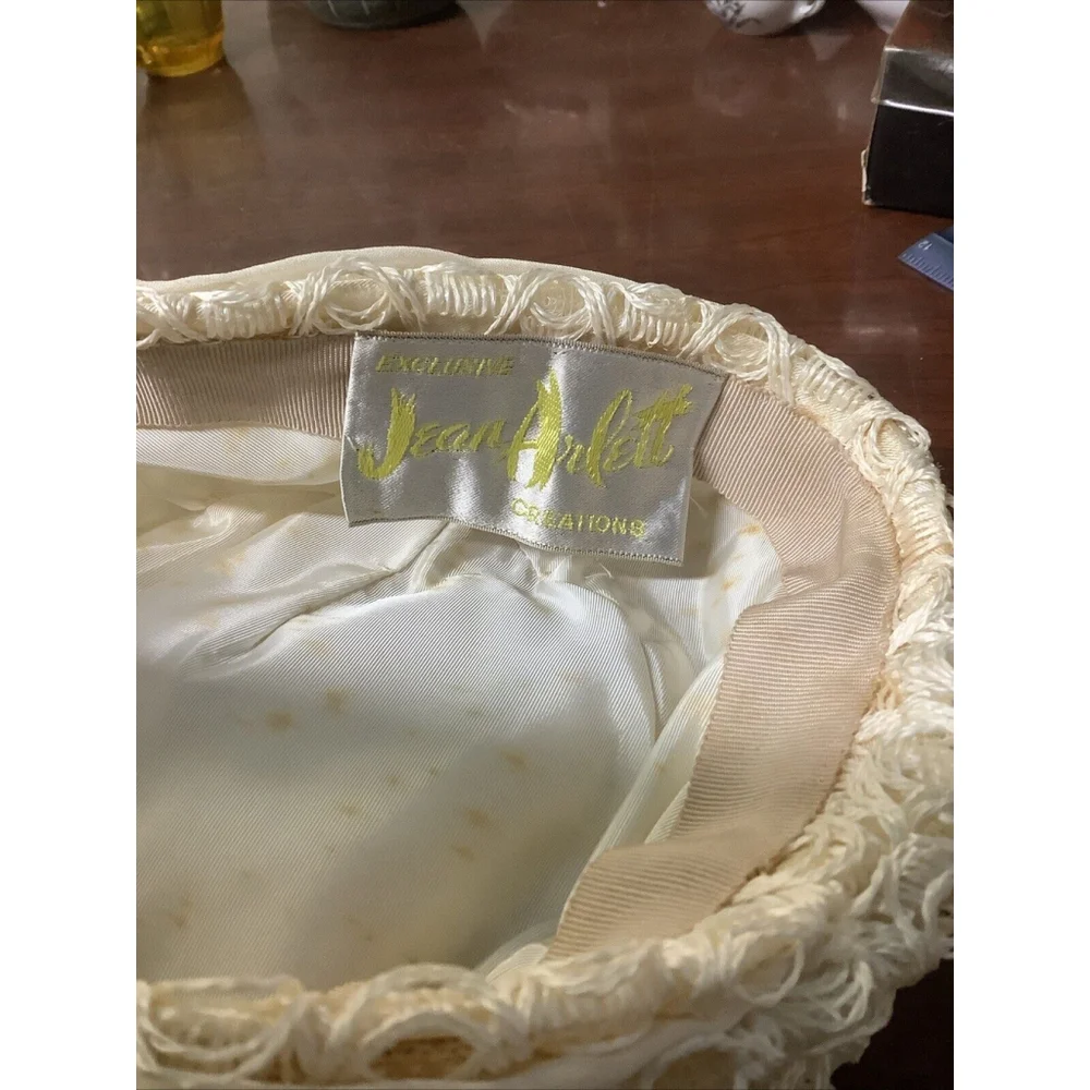 Vintage 1950’s Jean Arlett Hat Off White